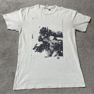 Next Level Apparel DC Batman “Jock Snow” Graphic Tee Men’s Medium‎